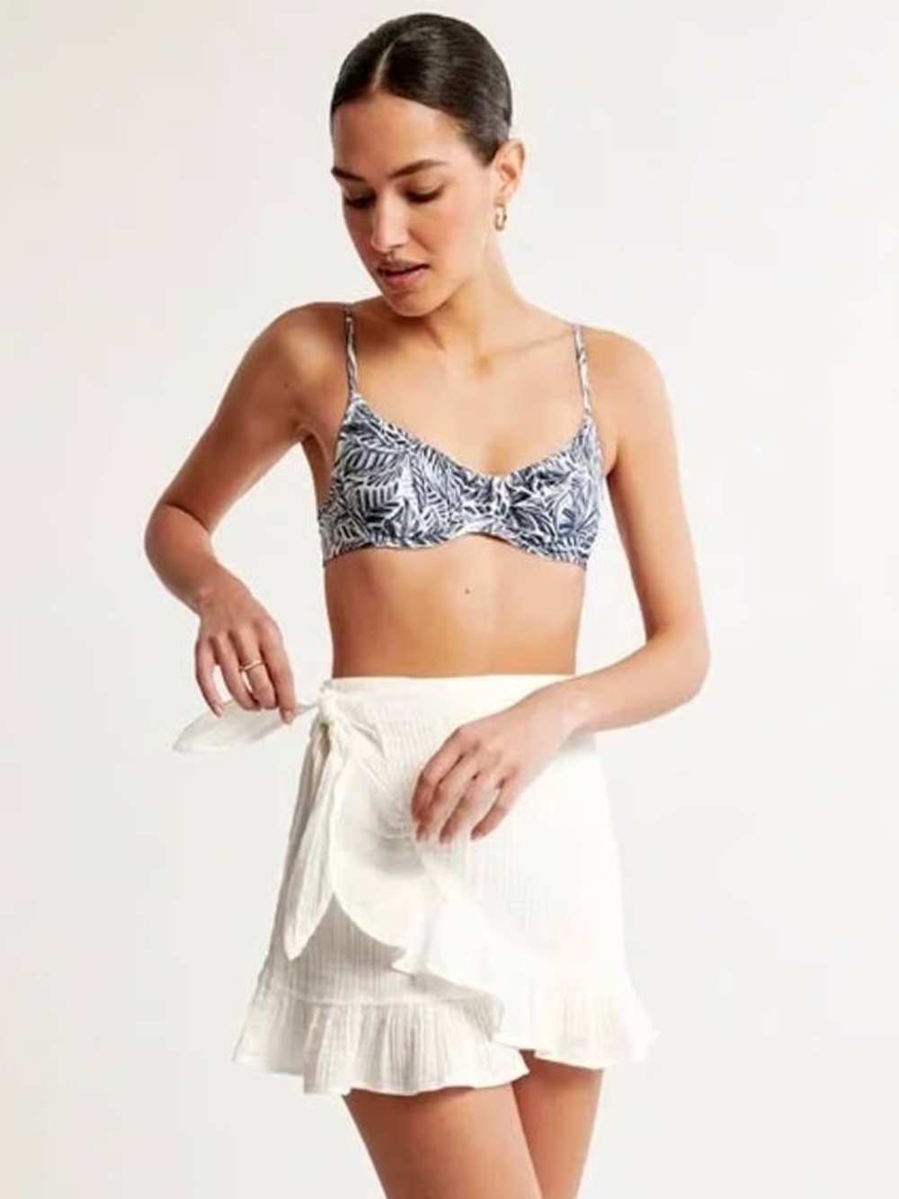 Abercrombie & Fitch White linen Ruffle Wrap Mini Skirt